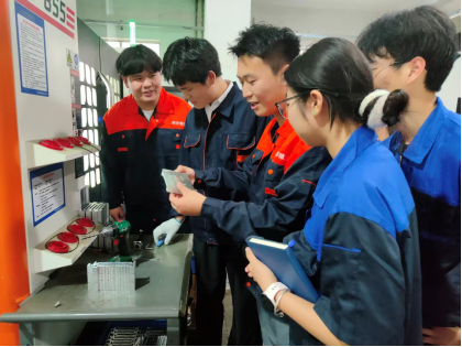 从手绘草图到11项专利：常州高校科创团队闯出金属3D打印自主路